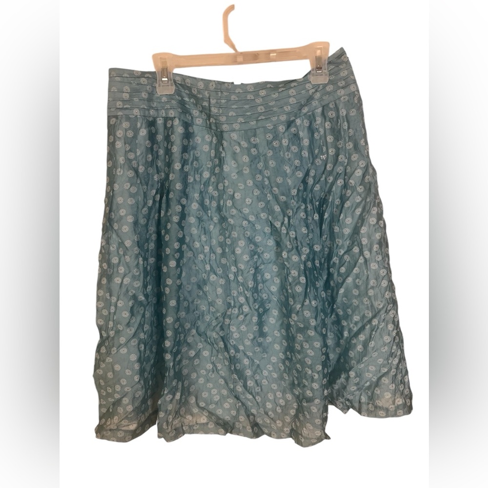 A David Brooks blue and white skirt in size 12